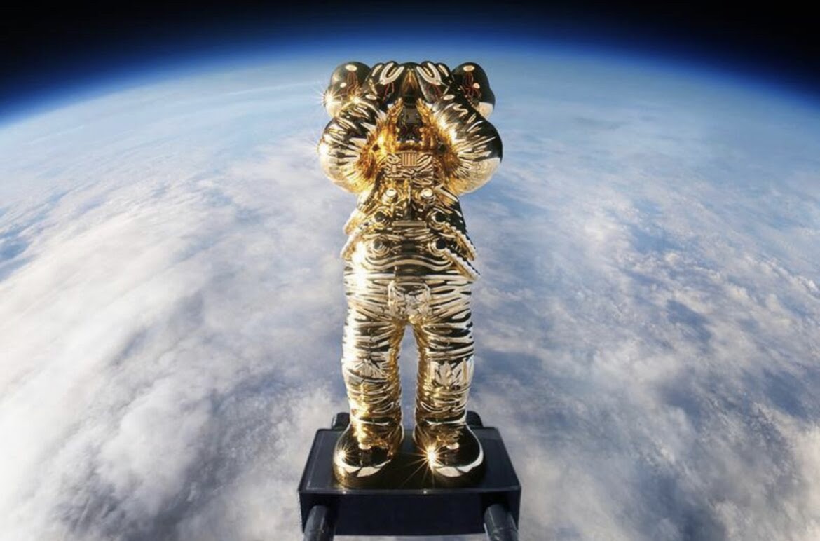 KAWS Holiday Space Figure "Gold"