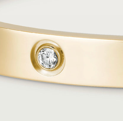 Cartier Love Bracelet “Yellow Gold / 10 Diamonds”