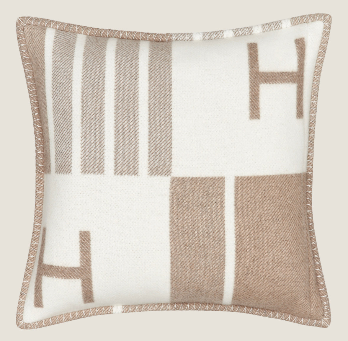 Hermes Avalon Vibration Pillow “Écru / Naturel”